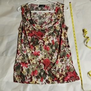 Womens Lg Tank top Bellina gently used